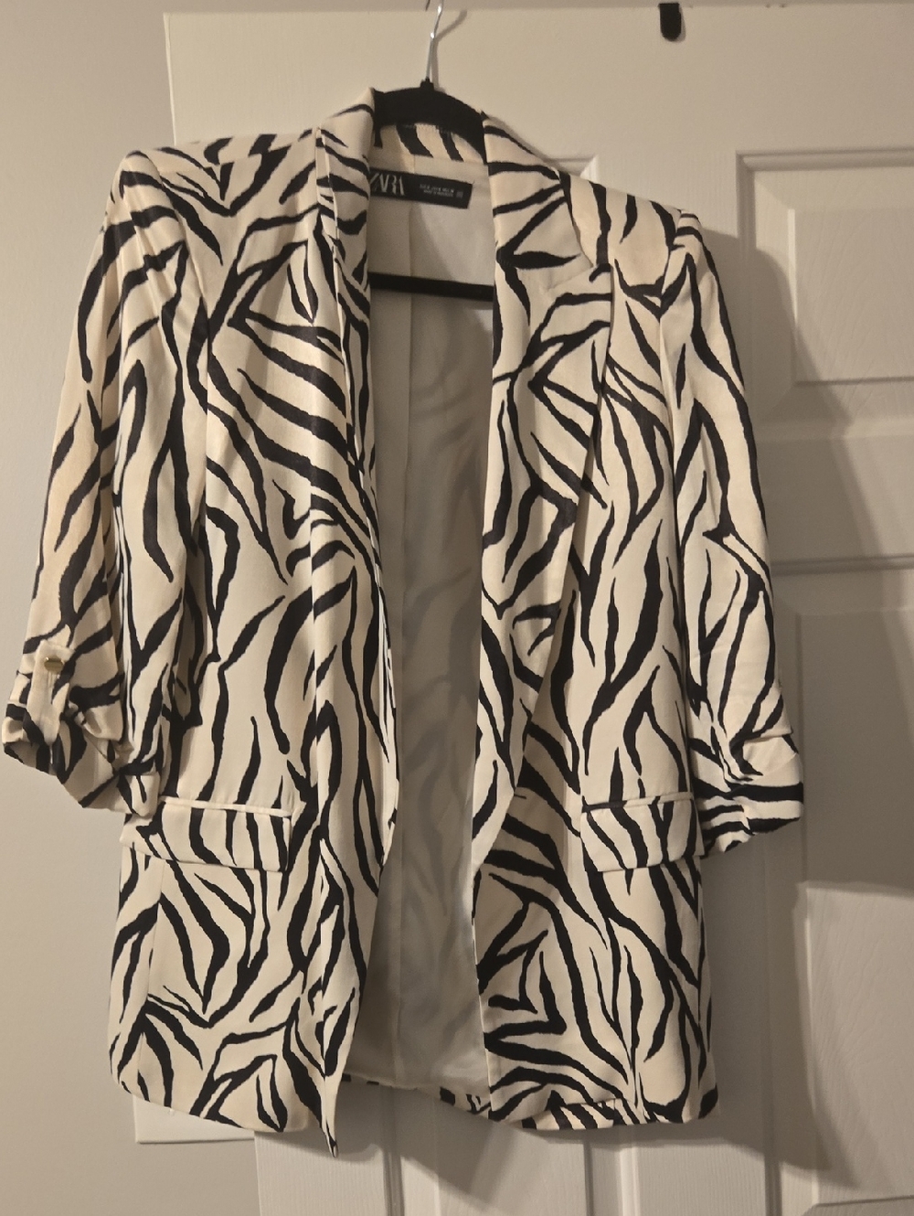 Zara White and Black Zebra-Print Open Blazer